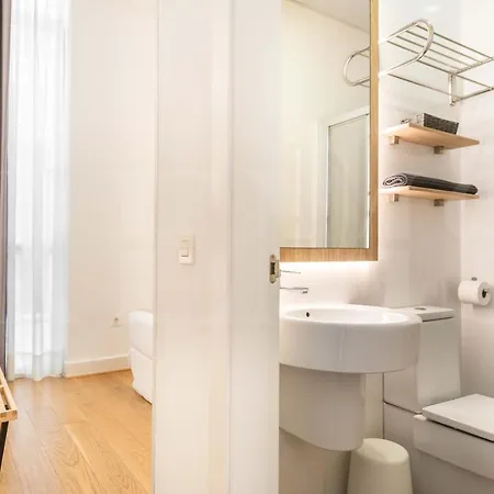 Apartment With Balcony In The Heart Of Malaga By Rems Extérieur photo